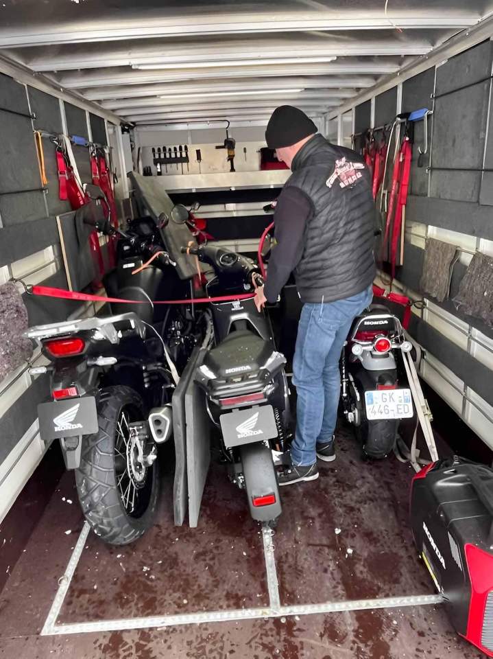 Transport moto France Europe Paris